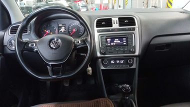 Volkswagen Polo 2016 года, 96 286 км - вид 5