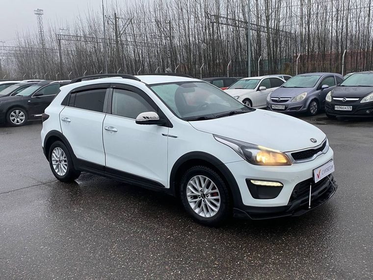 KIA Rio X-Line 2018 года, 249 657 км - вид 3