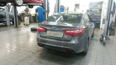 KIA Rio 2014 года, 155 143 км - вид 3