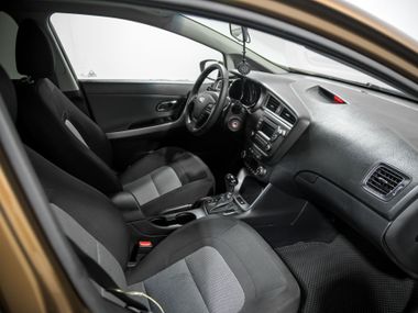 Kia Ceed 2016 года, 114 582 км - вид 15