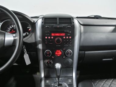 Suzuki Grand Vitara 2011 года, 206 138 км - вид 10