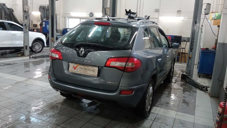 Renault Koleos 2008 года, 137 710 км - вид 3