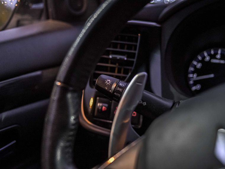 Mitsubishi Outlander 2018 года, 247 564 км - вид 6