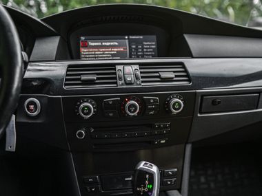 BMW 5 серия 2008 года, 346 785 км - вид 9