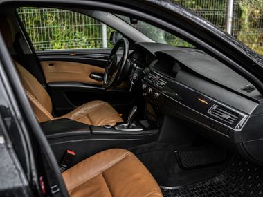 BMW 5 серия 2008 года, 346 785 км - вид 15