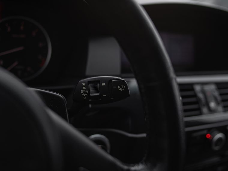 BMW 5 серия 2008 года, 346 785 км - вид 7