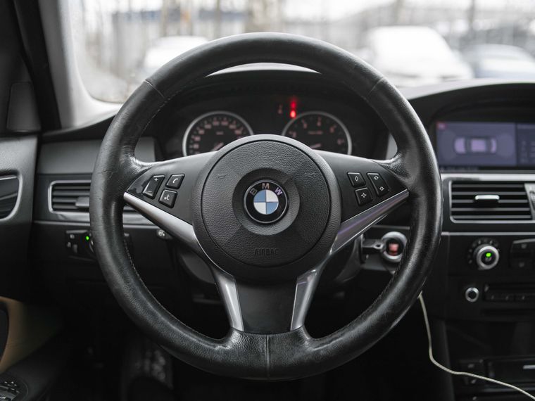 BMW 5 серия 2008 года, 346 785 км - вид 6