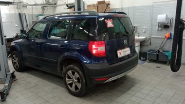 Skoda Yeti 2013 года, 88 989 км - вид 4