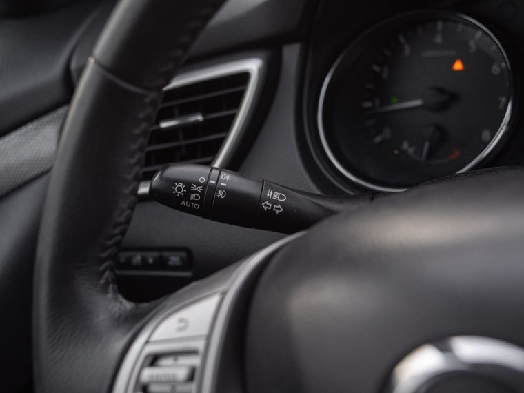 Nissan X-Trail 2018 года, 172 959 км - вид 6