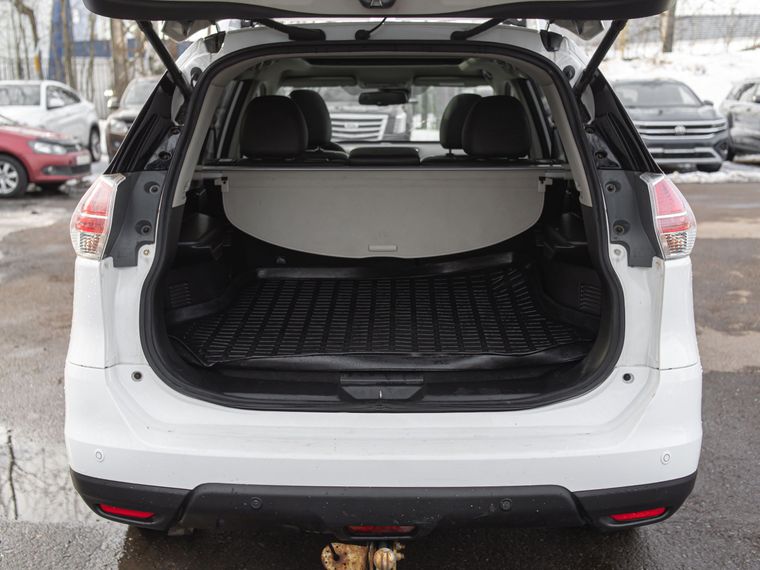 Nissan X-Trail 2018 года, 172 959 км - вид 19