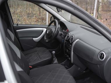 ВАЗ (LADA) Largus 2018 года, 241 540 км - вид 10