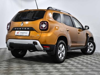 Renault Duster 2021 года, 58 000 км - вид 4