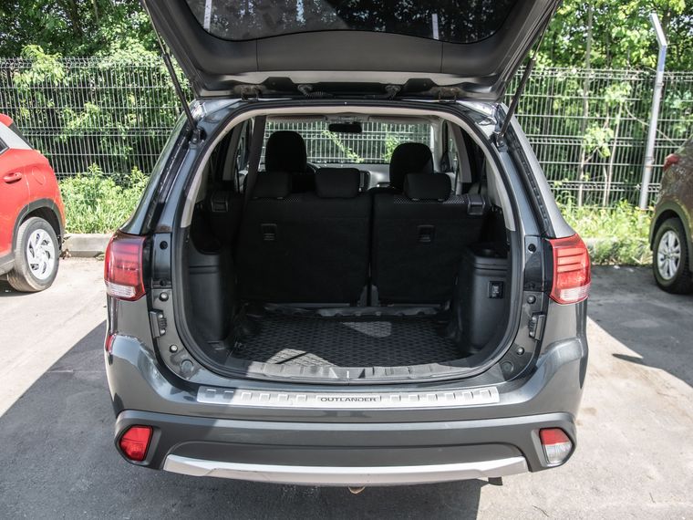 Mitsubishi Outlander 2017 года, 273 467 км - вид 14