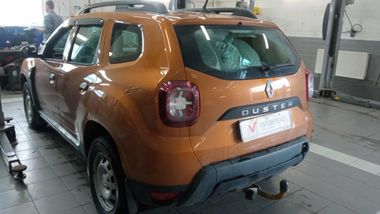 Renault Duster 2022 года, 114 508 км - вид 4