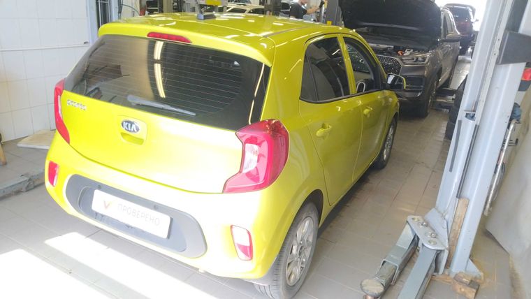 KIA Picanto 2020 года, 56 906 км - вид 3