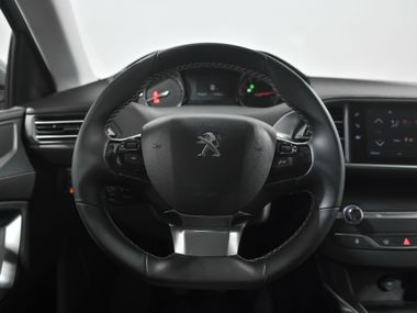 Peugeot 308 2018 года, 193 000 км - вид 10