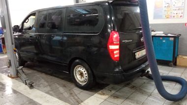 Hyundai Grand Starex 2010 года, 308 541 км - вид 4