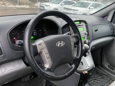 Hyundai Grand Starex 2010 года, 308 541 км - вид 12