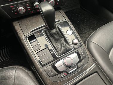 Audi A6 2017 года, 277 376 км - вид 17