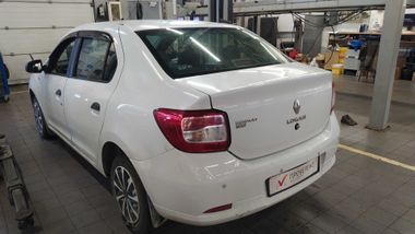 Renault Logan 2015 года, 107 621 км - вид 4