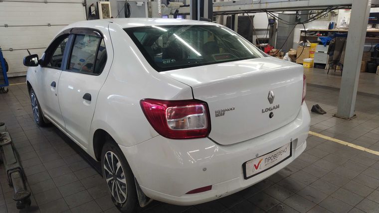 Renault Logan 2015 года, 107 621 км - вид 4