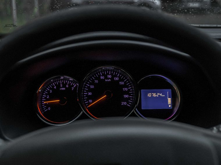 Renault Logan 2015 года, 107 621 км - вид 5