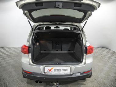 Volkswagen Tiguan 2011 года, 147 974 км - вид 18