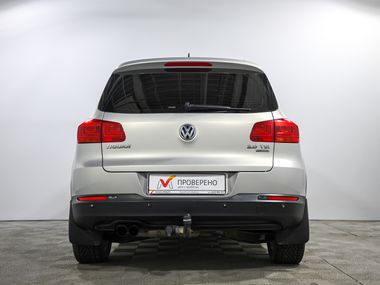 Volkswagen Tiguan 2011 года, 147 974 км - вид 5