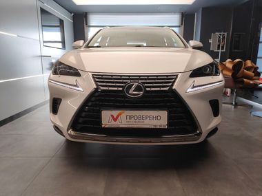 Lexus NX 2017 года, 41 569 км - вид 3
