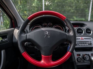 Peugeot 408 2013 года, 146 500 км - вид 6