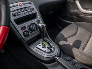 Peugeot 408 2013 года, 146 500 км - вид 8