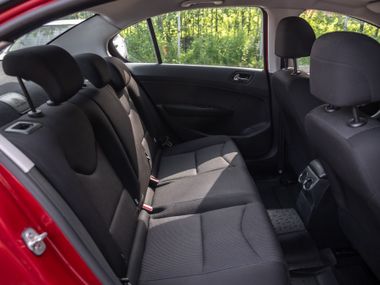 Peugeot 408 2013 года, 146 500 км - вид 10