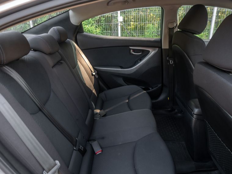 Hyundai Elantra 2011 года, 166 455 км - вид 11
