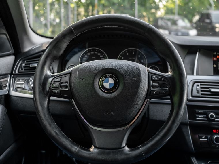 BMW 5 серия 2013 года, 172 100 км - вид 6