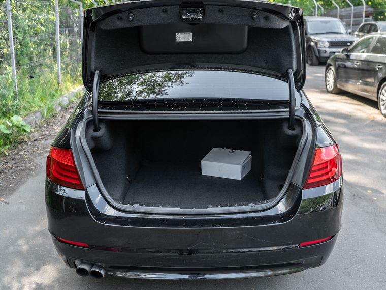 BMW 5 серия 2013 года, 172 100 км - вид 18