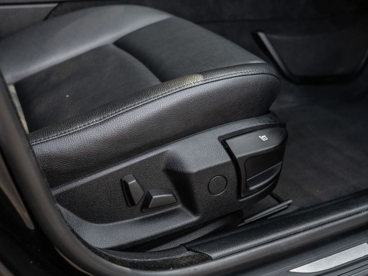BMW 5 серия 2013 года, 172 100 км - вид 16