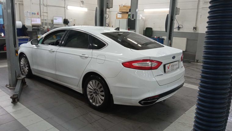 Ford Mondeo 2017 года, 170 568 км - вид 4
