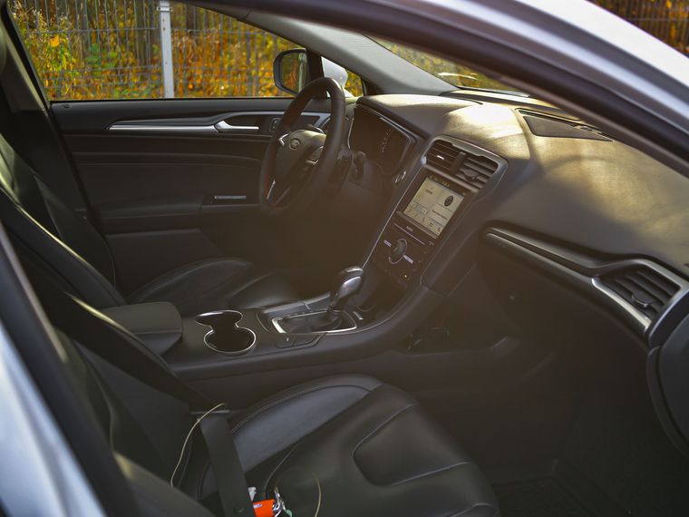 Ford Mondeo 2017 года, 170 568 км - вид 15