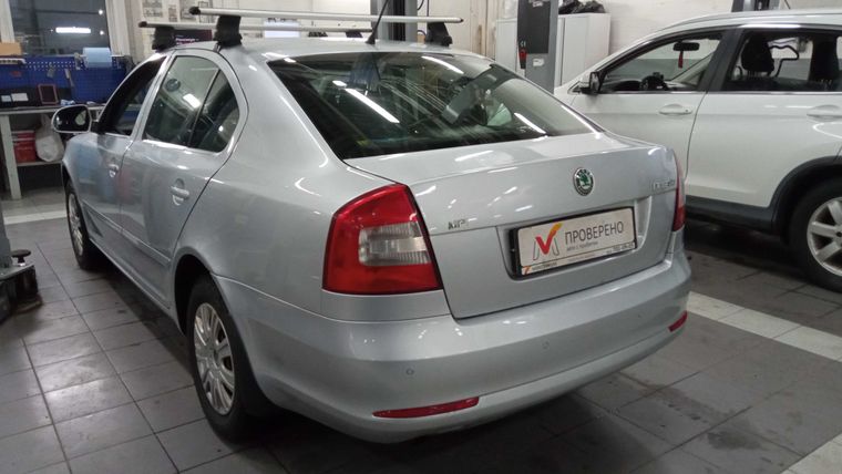 Skoda Octavia 2011 года, 252 557 км - вид 4