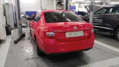 Skoda Octavia 2015 года, 118 499 км - вид 4