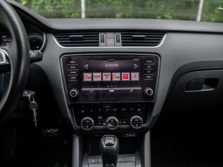 Skoda Octavia 2018 года, 125 108 км - вид 8