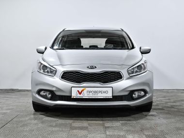 KIA Ceed 2012 года, 135 610 км - вид 3