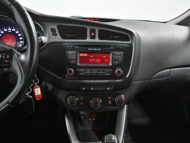 KIA Ceed 2012 года, 135 610 км - вид 9