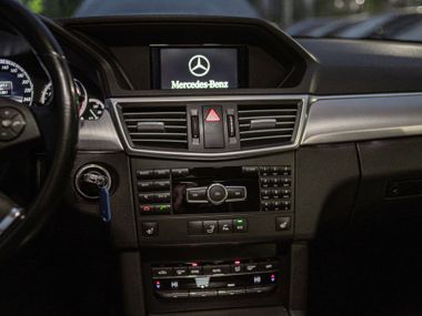 Mercedes-Benz E-класс 2012 года, 171 560 км - вид 8