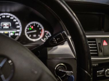 Mercedes-Benz E-класс 2012 года, 171 560 км - вид 7