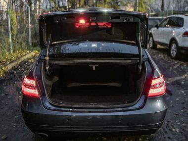 Mercedes-Benz E-класс 2012 года, 171 560 км - вид 13