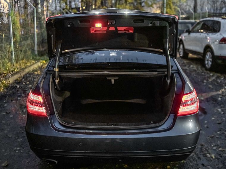 Mercedes-Benz E-класс 2012 года, 171 560 км - вид 13