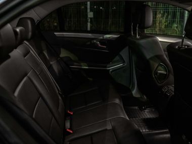 Mercedes-Benz E-класс 2012 года, 171 560 км - вид 11