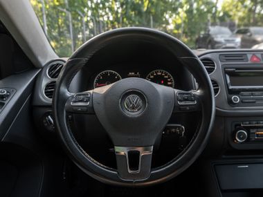 Volkswagen Tiguan 2011 года, 255 268 км - вид 7
