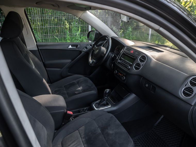 Volkswagen Tiguan 2011 года, 255 268 км - вид 12